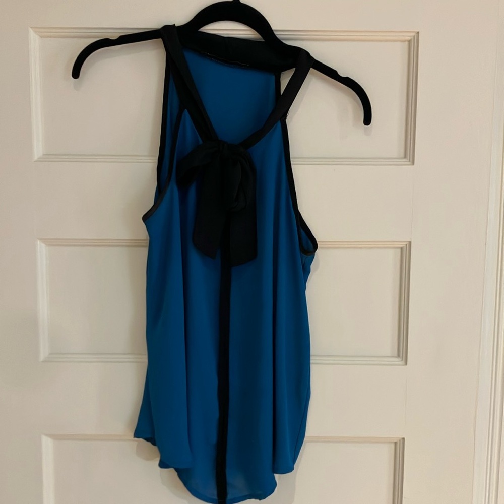 Modcloth x Lila Clothing teal and black tie neck sleeveless blouse